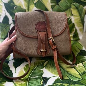 ❌SOLD❌Dooney & Bourke All Weather Leather Crossbody Bag